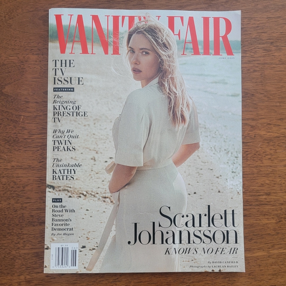 Vanity Fair magazine w/Scarlett Johansson